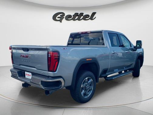 Sterling Metallic 2026 GMC Sierra 2500 SLT