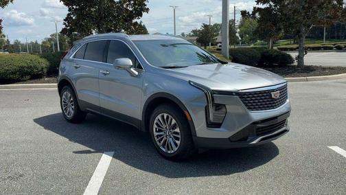 2025 Cadillac XT4 Premium Luxury