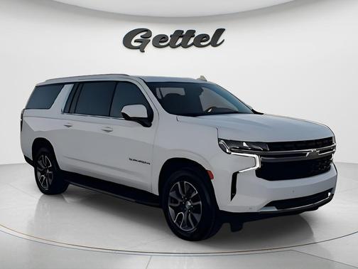 2023 Chevrolet Suburban LS