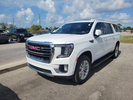 2021 GMC Yukon XL SLT