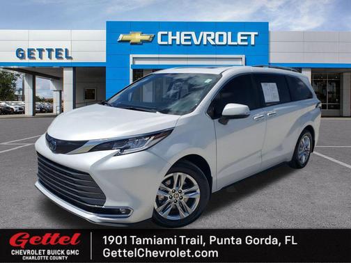 2024 Toyota Sienna Limited 7-Passenger