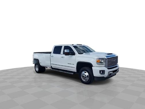 2017 GMC Sierra 3500 Denali