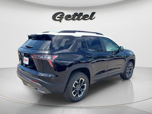 Mosaic Black Metallic 2026 Chevrolet Equinox AWD ACTIV