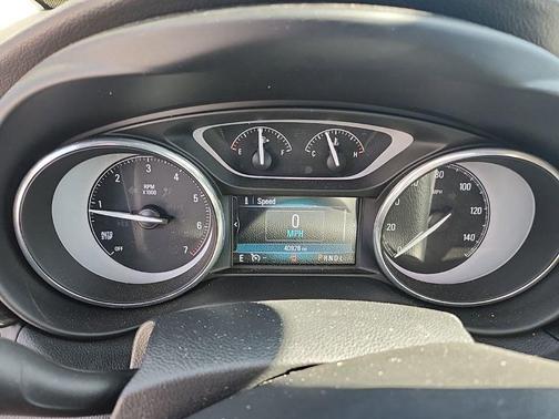 2020 Buick Envision FWD Essence