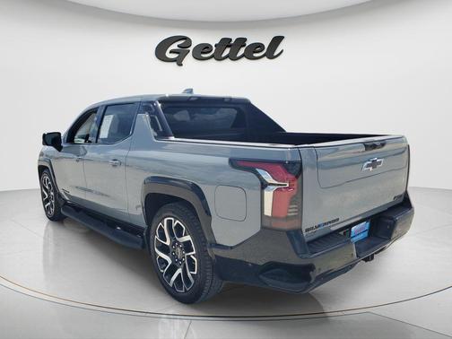 Slate Gray Metallic 2025 Chevrolet Silverado EV RST