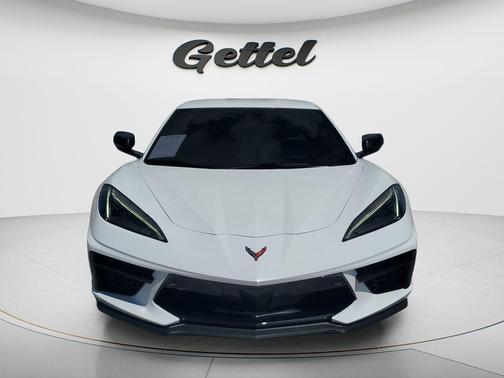 Arctic White 2020 Chevrolet Corvette Stingray w/3LT