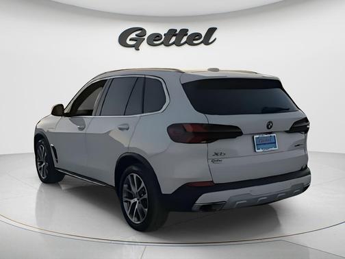 2025 BMW X5 PHEV xDrive50e