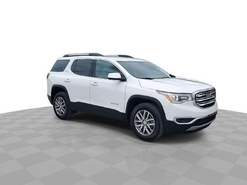 2017 GMC Acadia SLE-2