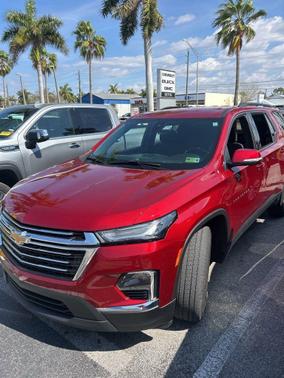 2023 Chevrolet Traverse LT Cloth