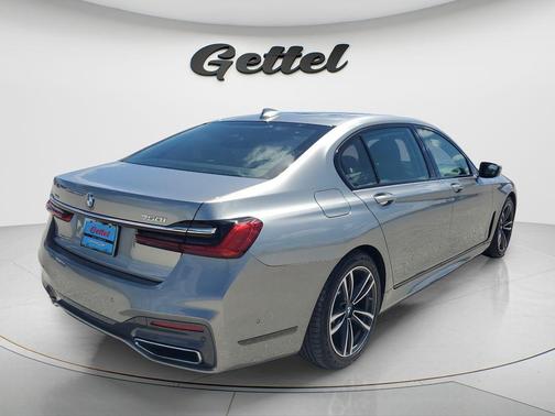 Donington Gray Metallic 2021 BMW 750 i xDrive