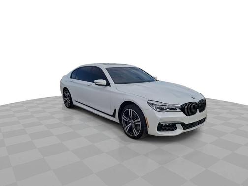 2018 BMW 750 I