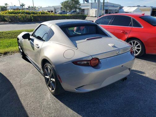 2023 Mazda MX-5 Miata RF Grand Touring