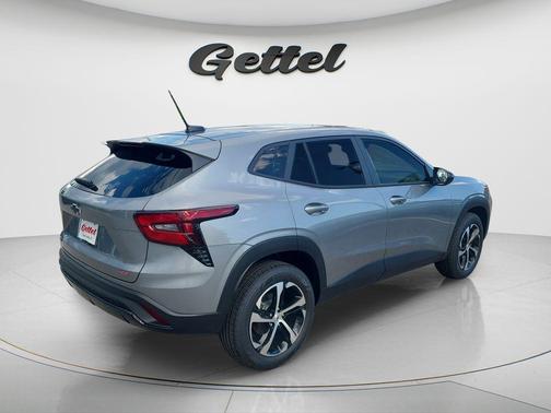 Sterling Gray Metallic 2026 Chevrolet Trax FWD 1RS