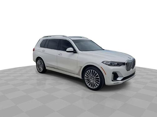 2022 BMW X7 xDrive40i