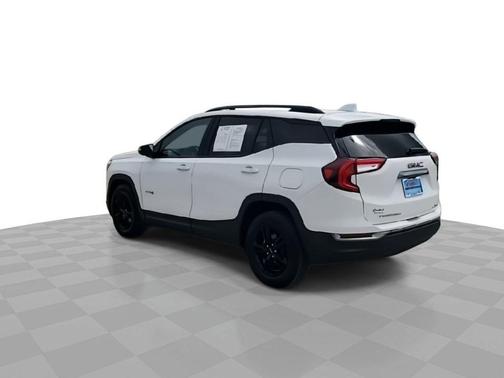 2024 GMC Terrain AWD AT4