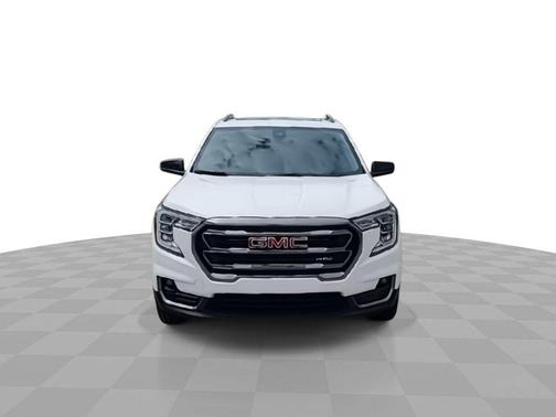 2024 GMC Terrain AWD AT4