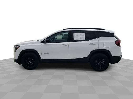 2024 GMC Terrain AWD AT4