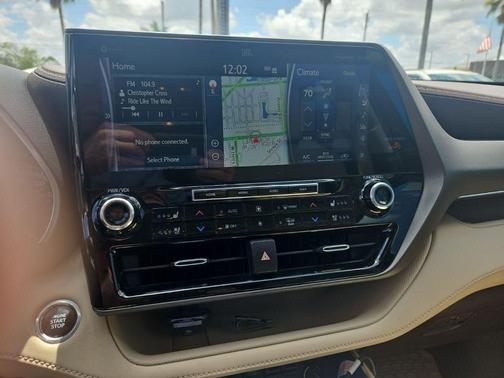 Ruby Flare Pearl 2021 Toyota Highlander Platinum