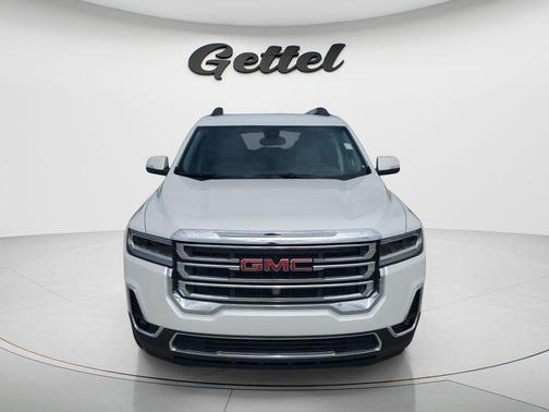 White Frost Tricoat 2023 GMC Acadia AWD SLT