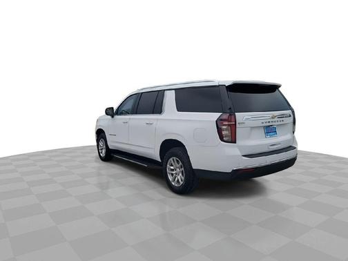 2023 Chevrolet Suburban LS
