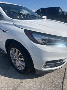 2020 Buick Enclave FWD Essence