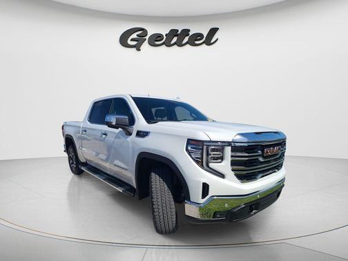 Summit White 2025 GMC Sierra 1500 SLT