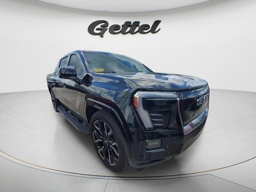 Onyx Black 2025 GMC Sierra EV Extended Range Denali