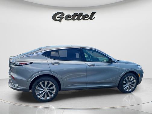 Moonstone Gray Metallic 2026 Buick Envista Avenir FWD