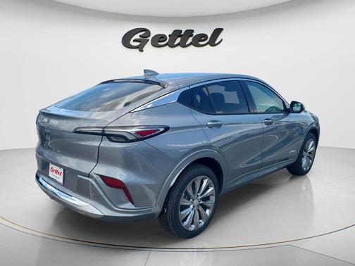 Moonstone Gray Metallic 2026 Buick Envista Avenir FWD