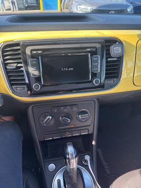 2014 Volkswagen Beetle 2.5L