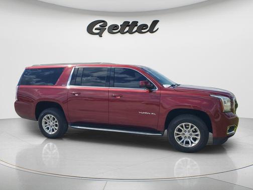 Crimson Red Tintcoat 2019 GMC Yukon XL SLT
