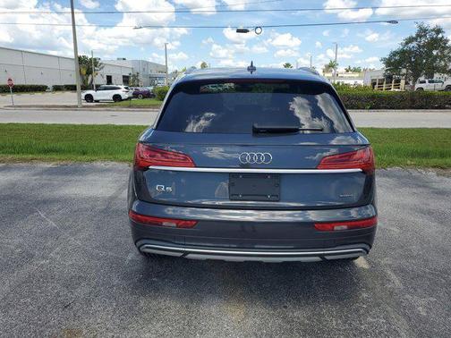2021 Audi Q5 45 Premium Plus