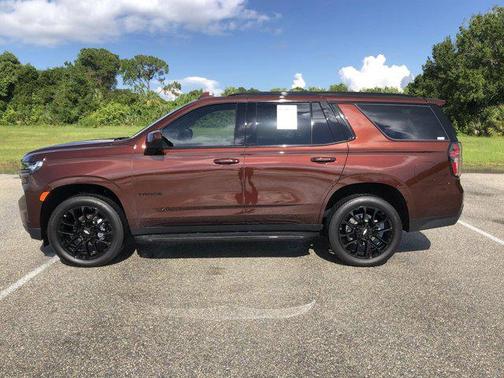 2022 Chevrolet Tahoe 4WD RST