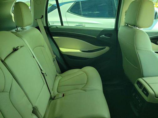 2020 Buick Envision FWD Essence