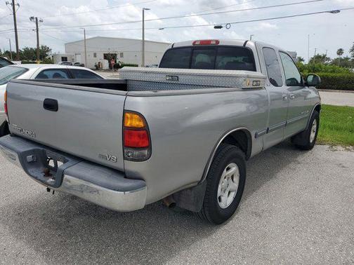 2002 Toyota Tundra SR5