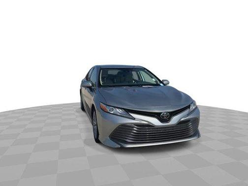 2020 Toyota Camry XLE