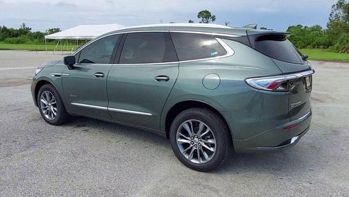 2024 Buick Enclave Avenir AWD