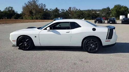 2016 Dodge Challenger R/T Scat Pack