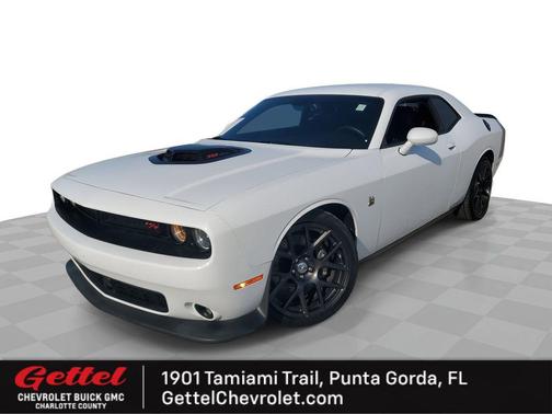 2016 Dodge Challenger R/T Scat Pack