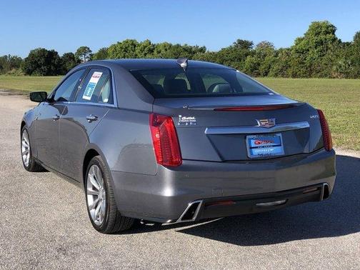 Photo 4 of 37 of 2019 Cadillac CTS 2.0L Turbo Luxury