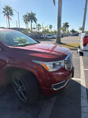2019 GMC Acadia Denali