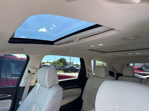 2023 Buick Enclave Avenir FWD