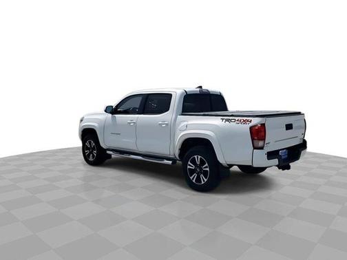 2016 Toyota Tacoma SR