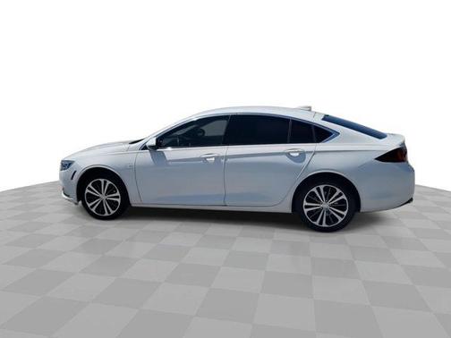 2019 Buick Regal Sportback FWD Preferred