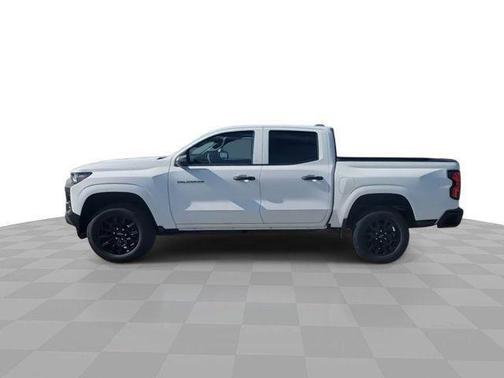 2025 Chevrolet Colorado WT