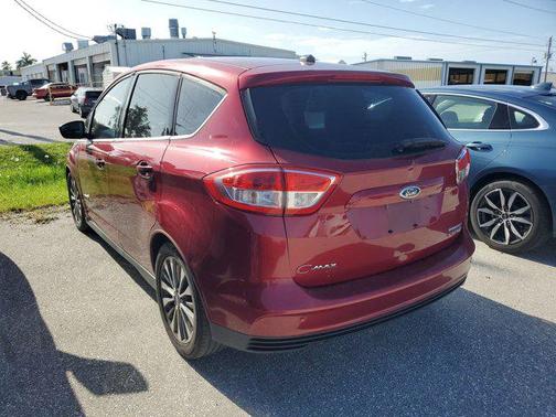 2017 Ford C-Max Hybrid Titanium