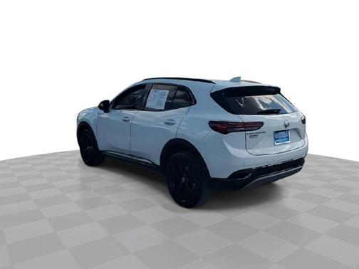 2022 Buick Envision FWD Essence