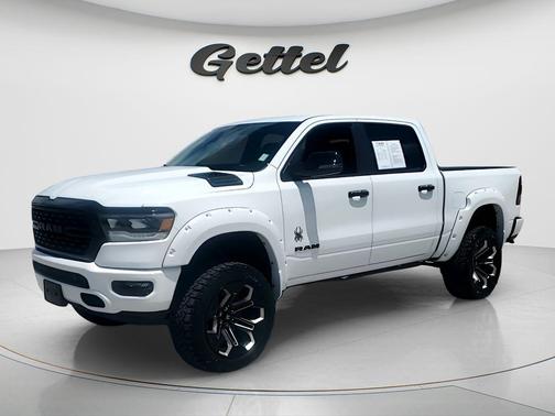 Bright White Clearcoat 2023 RAM 1500 Big Horn/Lone Star