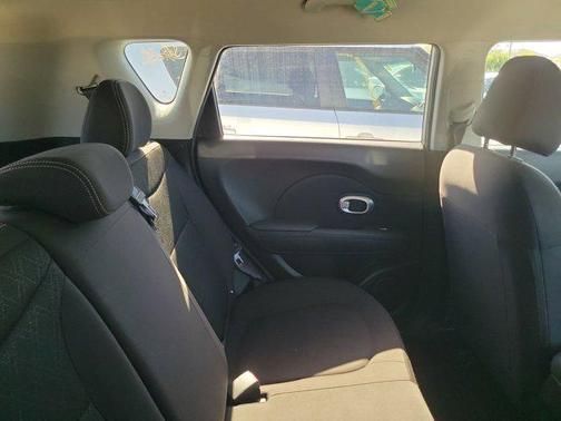 2017 Kia Soul Base