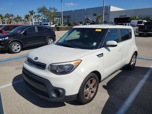 2017 Kia Soul Base